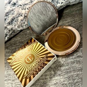 NIB Charlotte Tilbury Beautiful skin sun-kissed glow bronzer in 2 medium